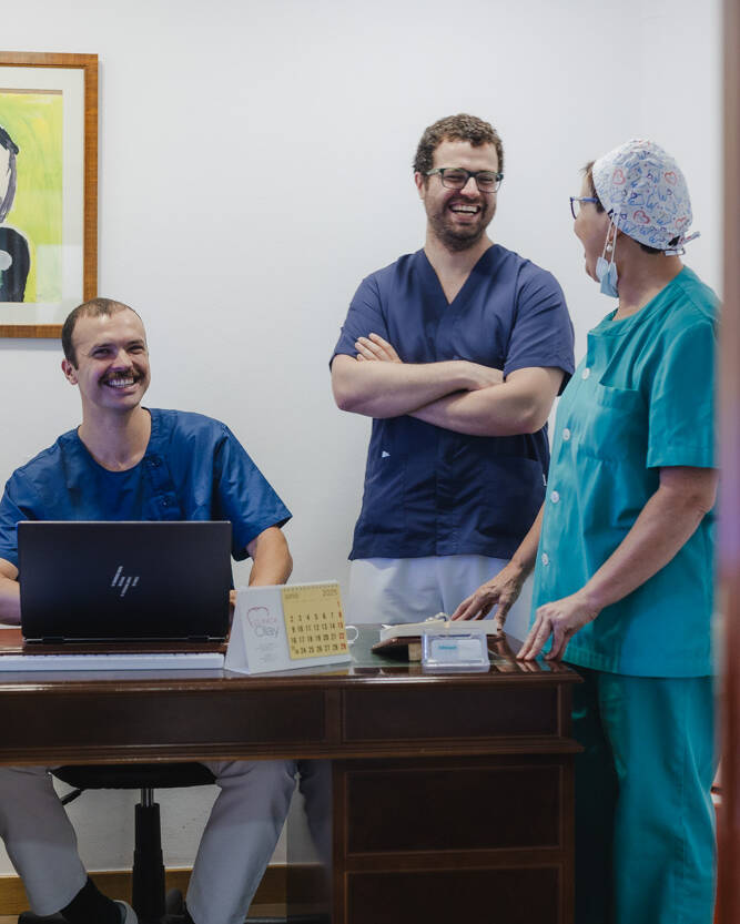 clinica olay dental pola de siero nore&ntilde;a asturias equipo